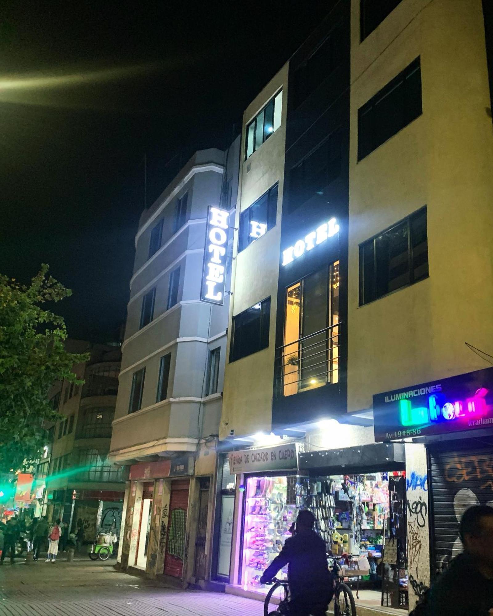 Hotel Urban Center Μπογκοτά Εξωτερικό φωτογραφία